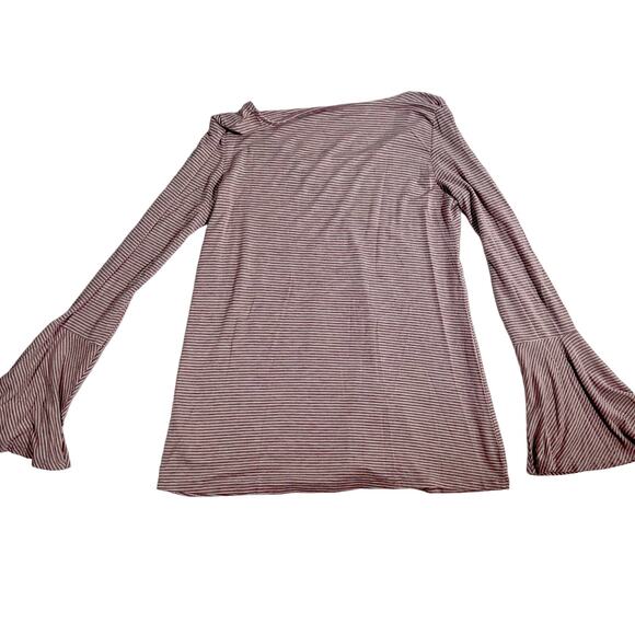 American Eagle Outfitters Soft & Sexy T-Shirt Woman's Small Bell Sleeve V-Neck - Picture 3 of 14